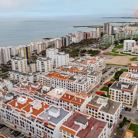 - Torre Mira 2 Quartos - By Glenge Apartment *